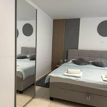 Dani Apartment